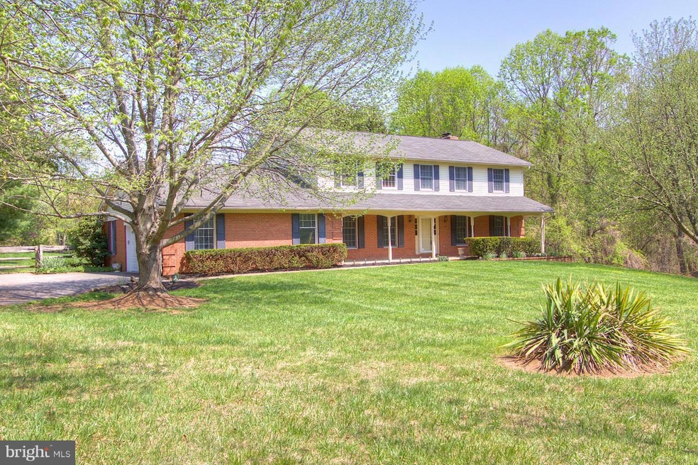 10 Jonathans Ct, Cockeysville, MD 21030 - photo 1