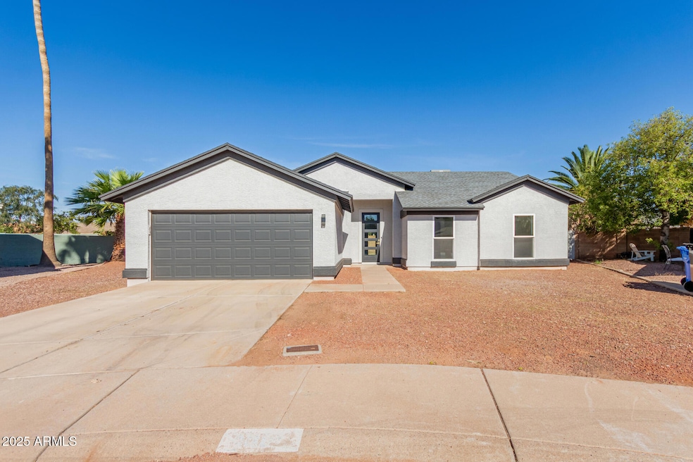 Under Contract $525,000 • Co-Listing Agent