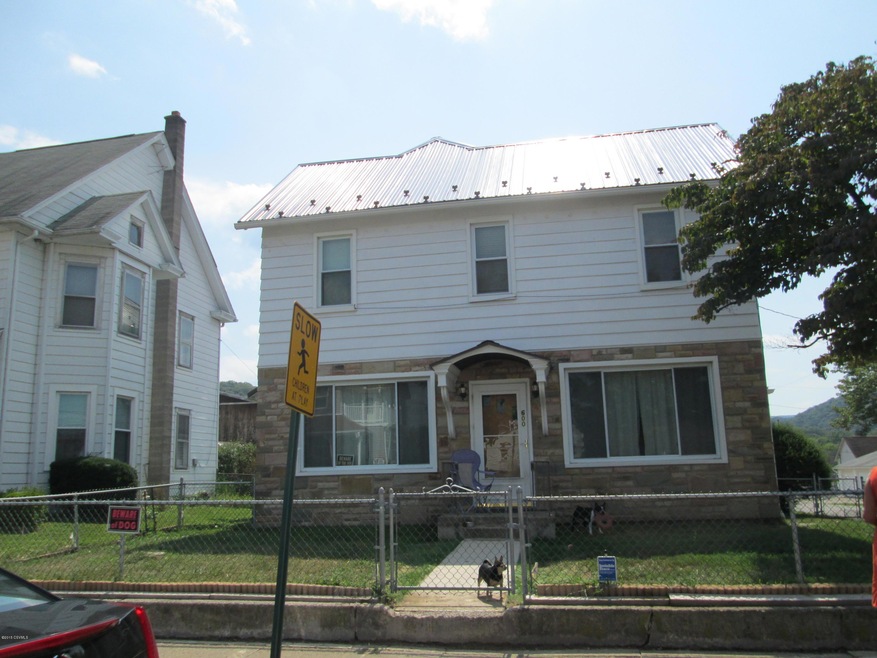 600 4th St, Nescopeck, PA 18635 - photo 1