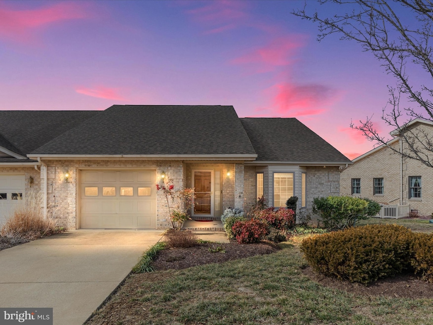 73 Ruth Ct, Strasburg, VA 22657 - photo 1