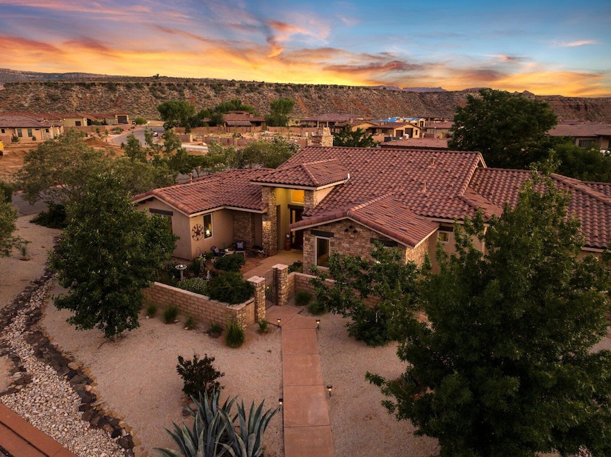 565 E Rio de Sion Dr, Virgin, UT 84779 - photo 1