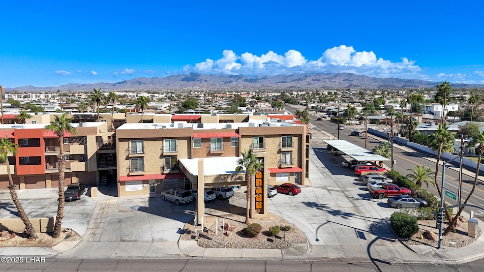 276 Lake Havasu Ave N unit C31, Lake Havasu City, AZ 86403 - photo 1