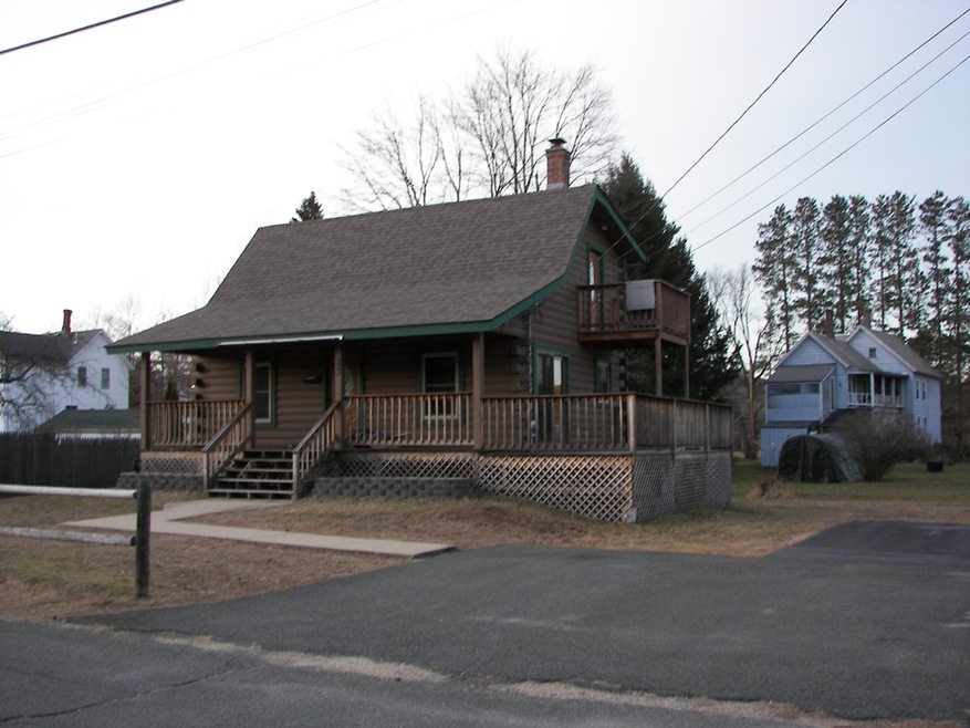 83 E Myrtle St, Orange, MA 01364 - photo 1