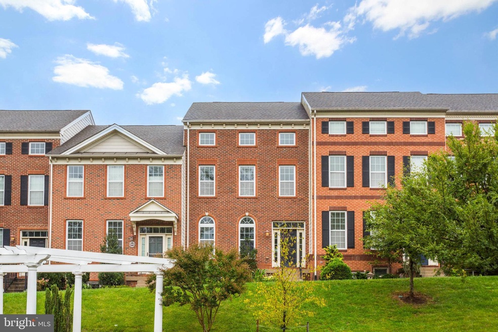 7628 Elmcrest Rd, Hanover, MD 21076 - photo 1