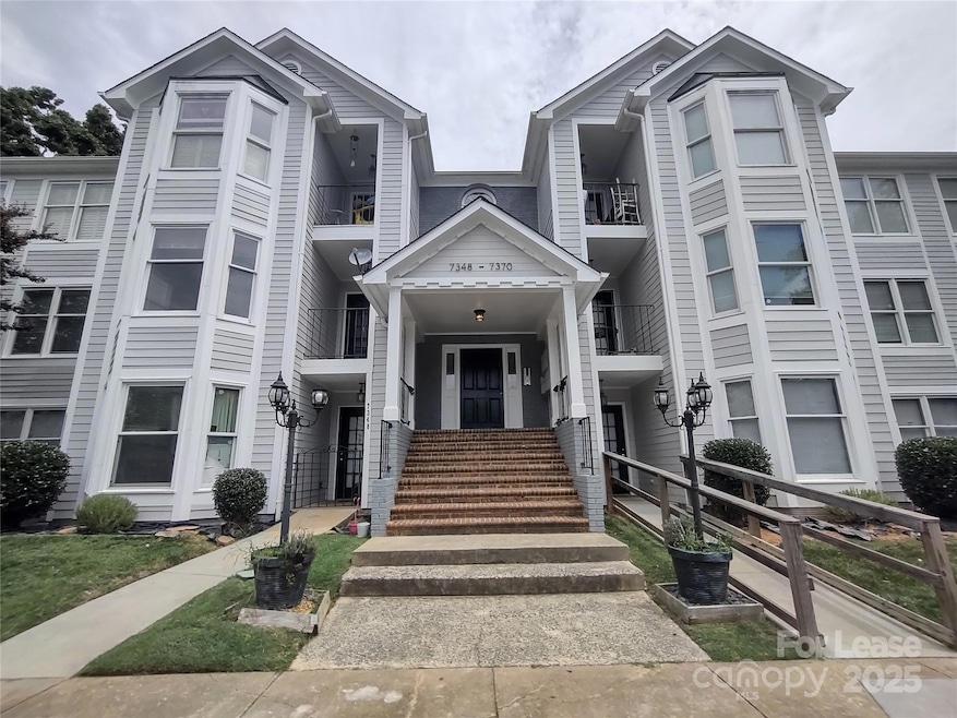 For Rent $1,250/month