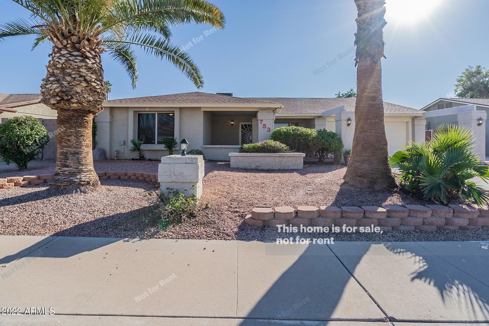 753 W Los Lagos Vista Ave, Mesa, AZ 85210 - photo 1
