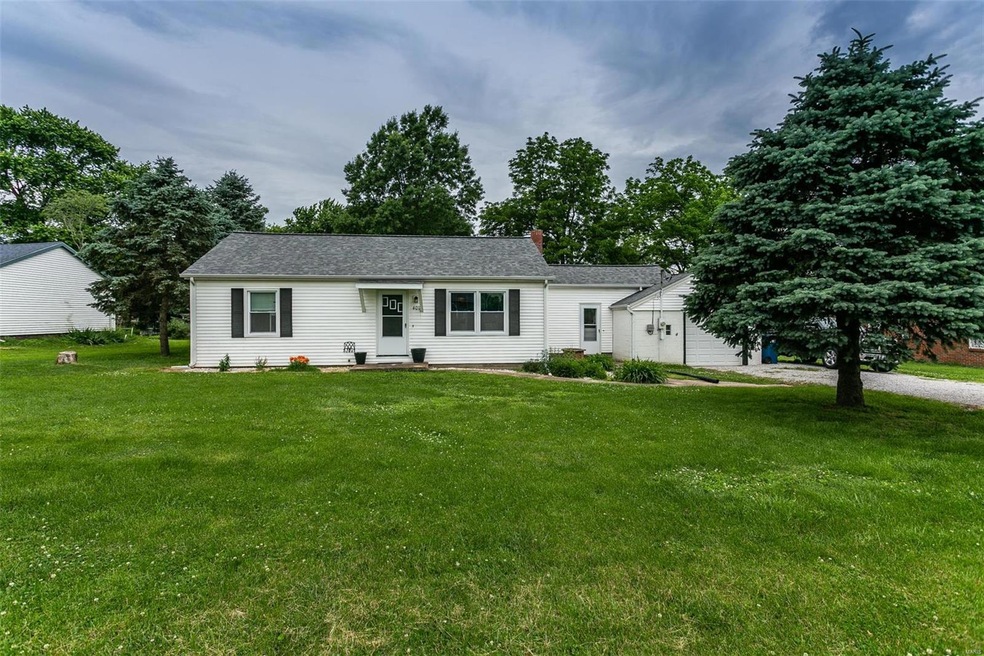 401 Nepute St, Maryville, IL 62062 - photo 1