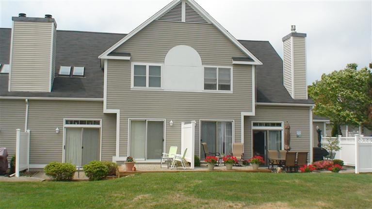 532 White Cliff Dr unit 532, Plymouth, MA 02360 - photo 1