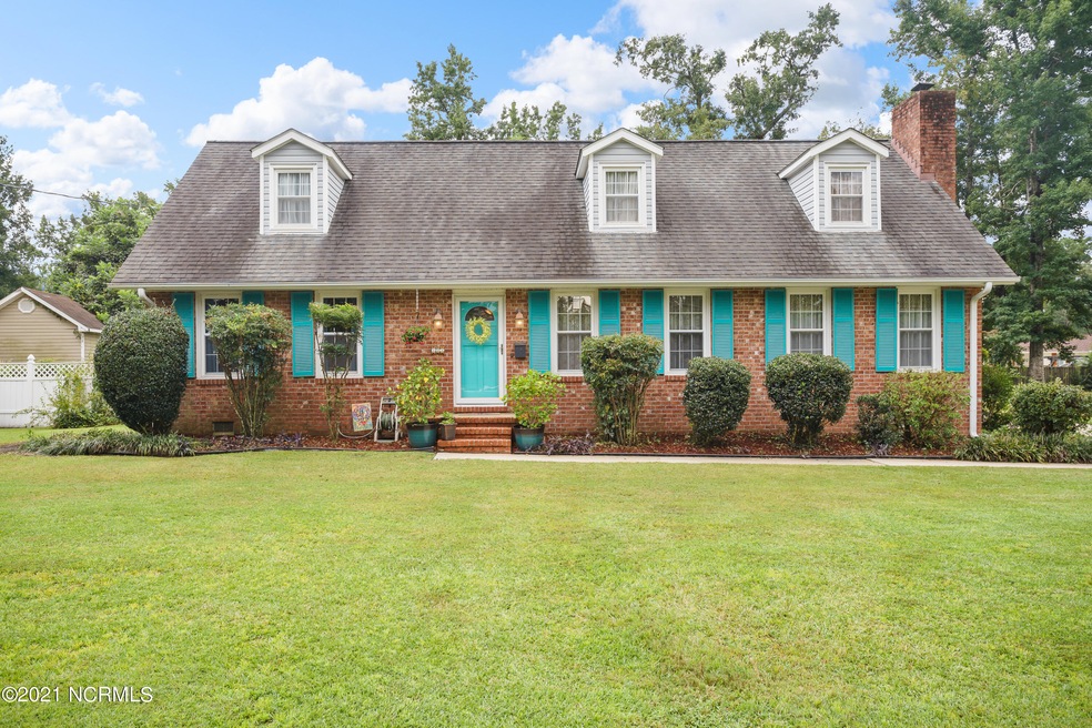 703 Doris Ave, Jacksonville, NC 28540 - photo 1