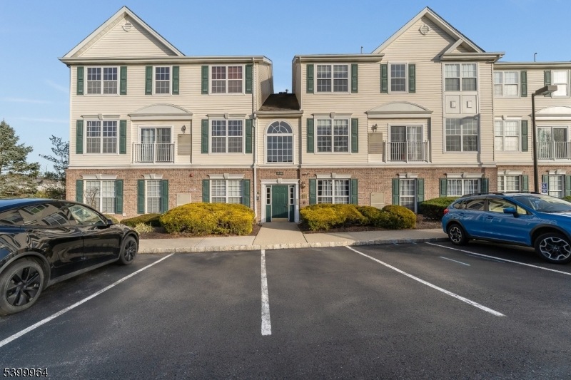 66 Limerick Ln unit 66, Phillipsburg, NJ 08865 - photo 1