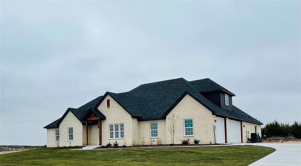 1020 High Point St, Weatherford, TX 76087 - photo 1