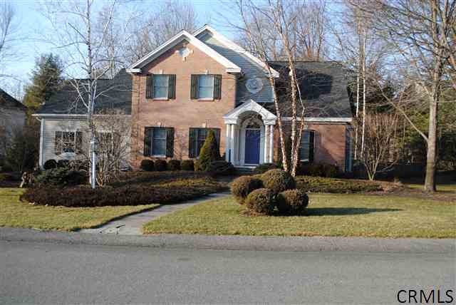 709 Waldens Pond Rd, Albany, NY 12203 - photo 1