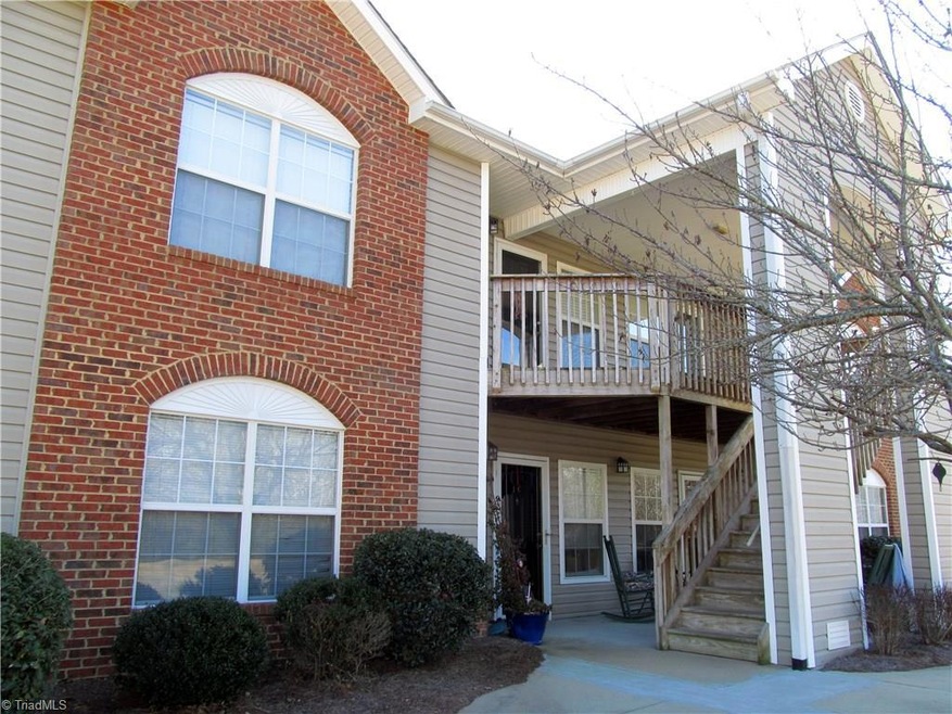 Upper level unit