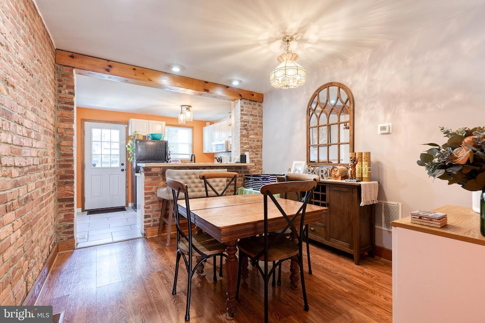 1307 Richardson St, Baltimore, MD 21230 - photo 1