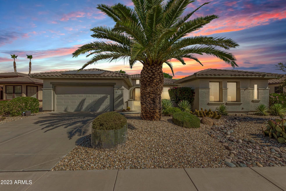 15522 W Skyview Way, Surprise, AZ 85374 - photo 1