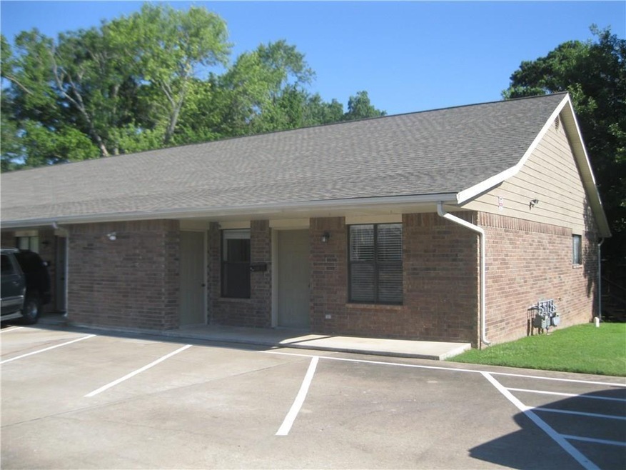 508 NW 5th St unit A, Bentonville, AR 72712 - photo 1