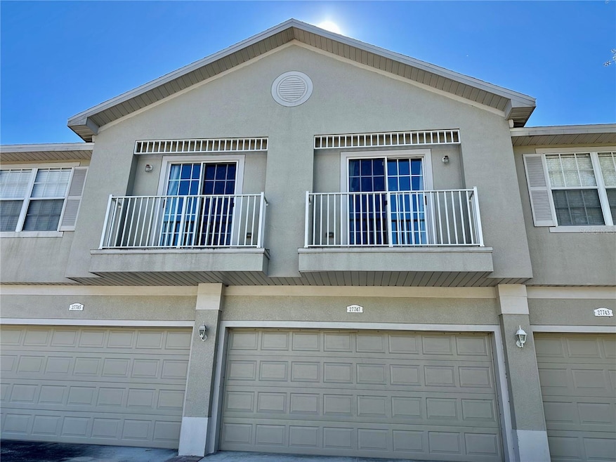 27747 Pleasure Ride Loop, Wesley Chapel, FL 33544 - photo 1