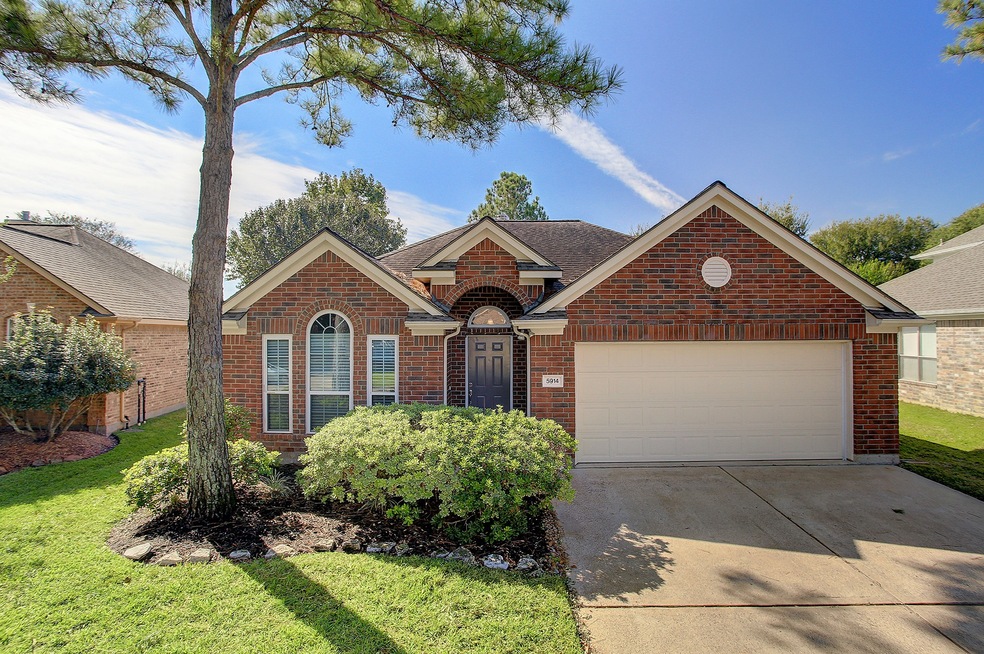 5914 Centennial Glen Dr, Katy, TX 77450 - photo 1
