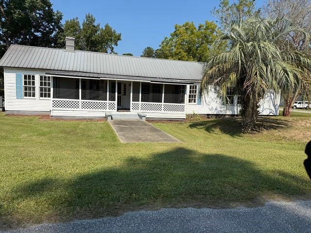 1106 Oak St NW, Townsend, GA 31331 - photo 1