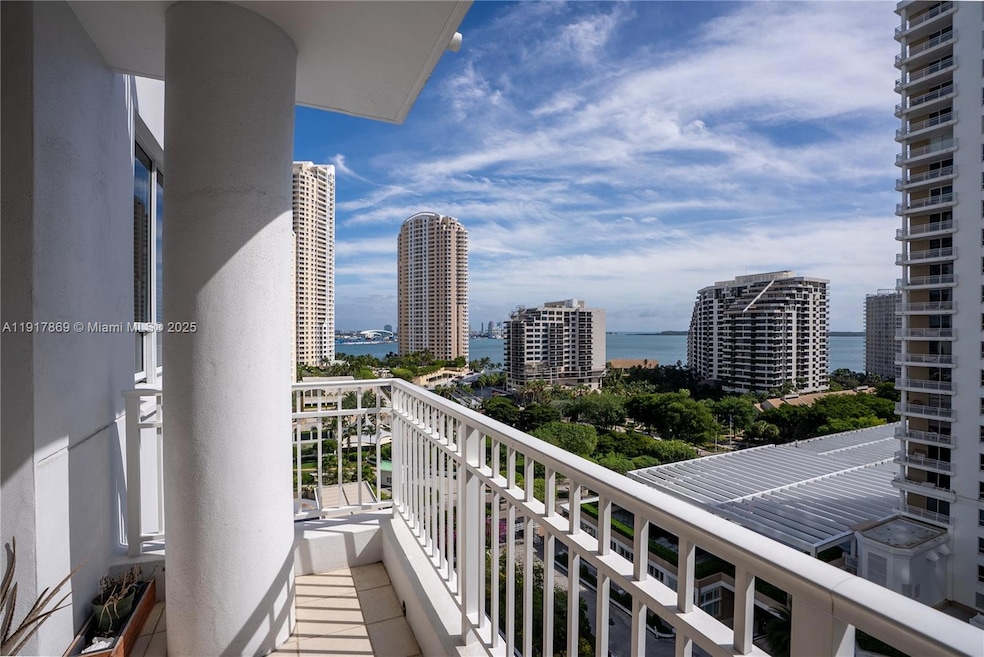 Courts Brickell Key unit 1407, Miami, FL 33131 - photo 1