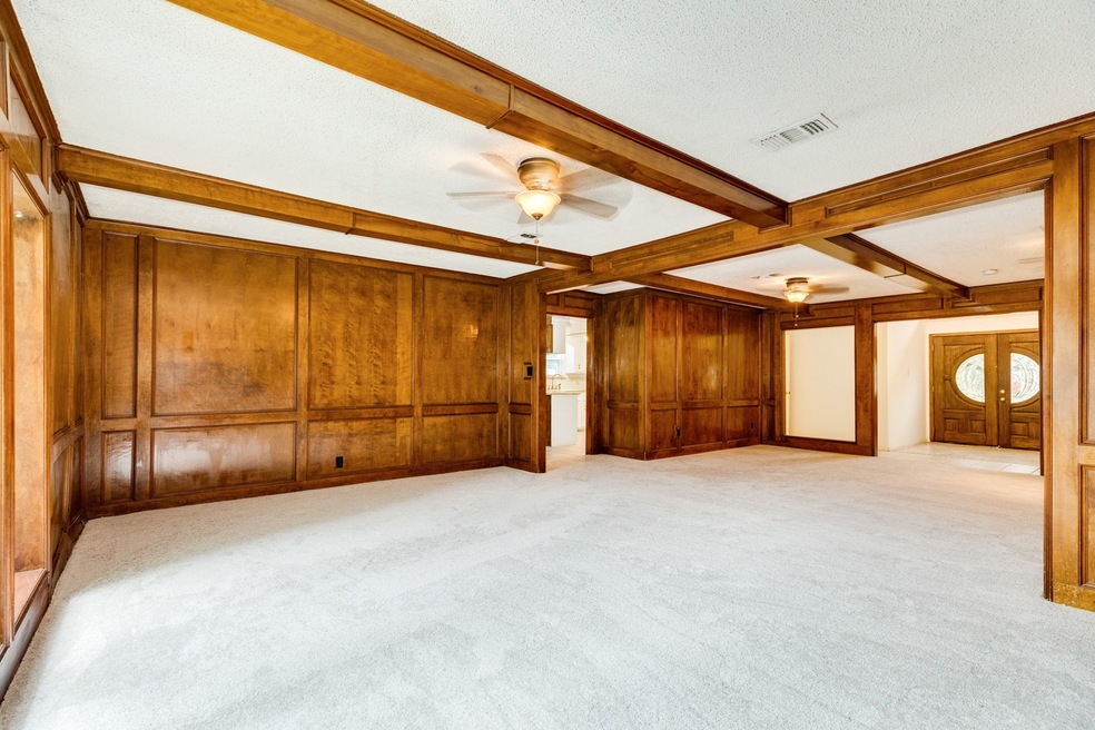 1169 County Road 136a, Alvin, TX 77511 - photo 1