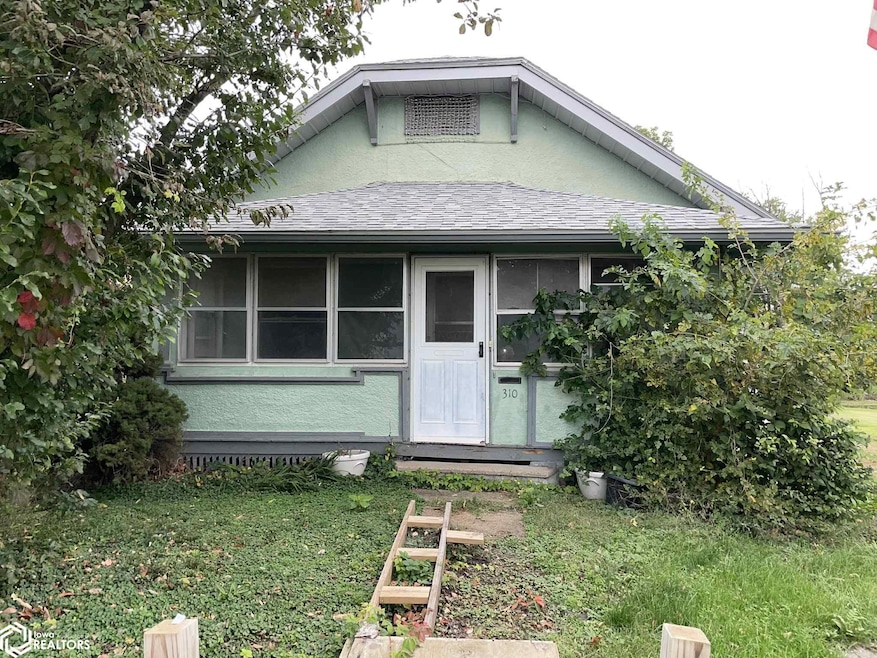 310 S 12th St, Centerville, IA 52544 - photo 1