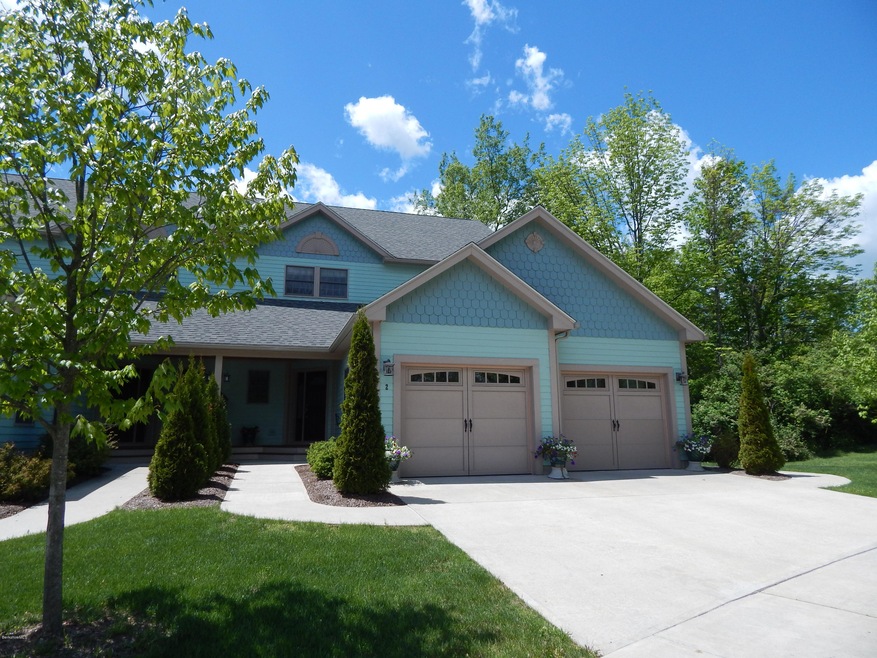 2 Amy Ct unit 2, Pittsfield, MA 01201 - photo 1