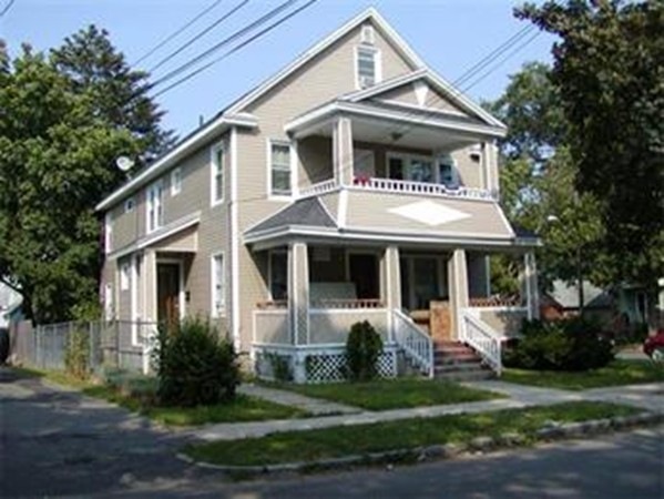 133 Carver St unit 1, Springfield, MA 01108 - photo 1