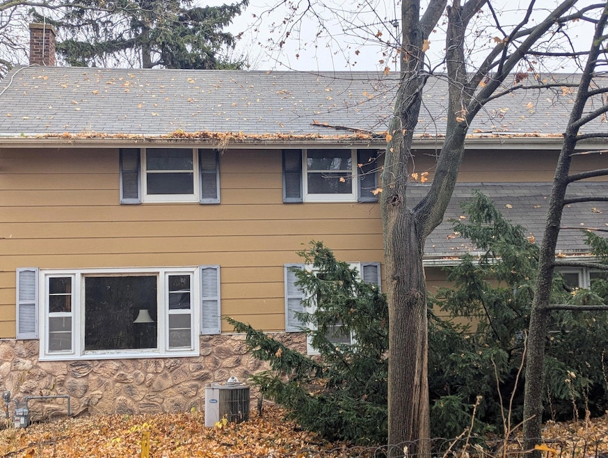 W4975 Birch Rd, Juneau, WI 53039 - photo 1