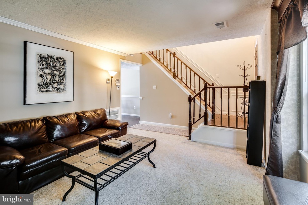 1014 Balsam Ln, Sykesville, MD 21784 - photo 1