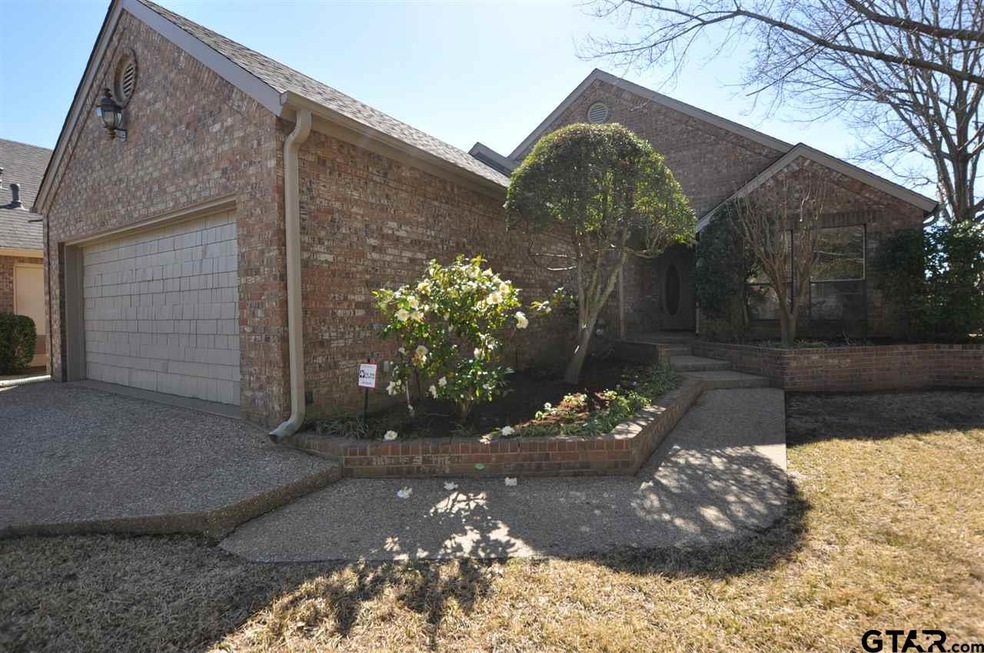 901 Derrick Ct, Tyler, TX 75703 - photo 1