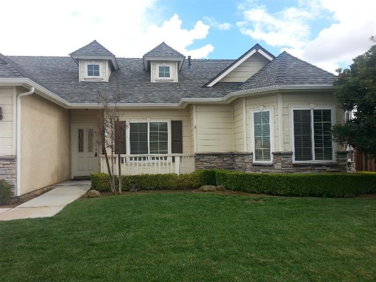 3136 N Mckelvey Ave, Fresno, CA 93727 - photo 1