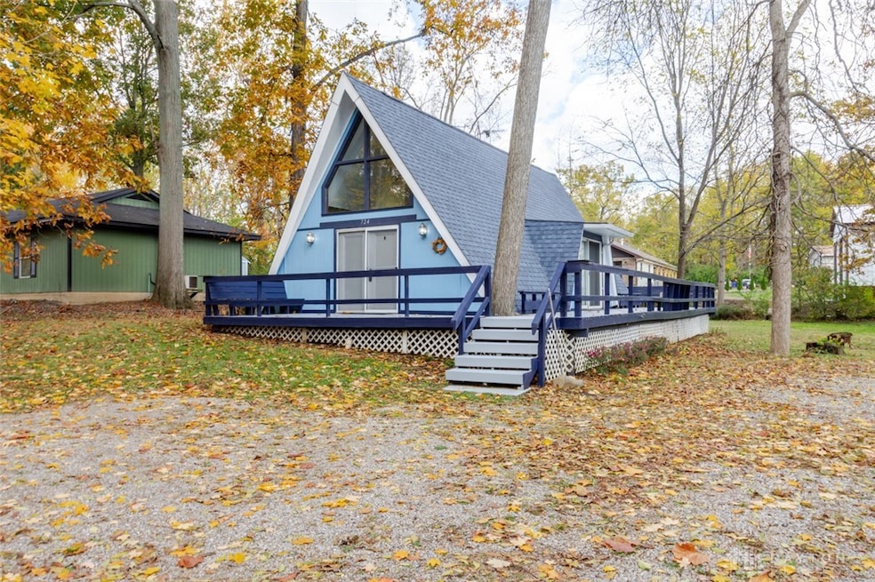 724 Lakengren Dr, Eaton, OH 45320 - photo 1