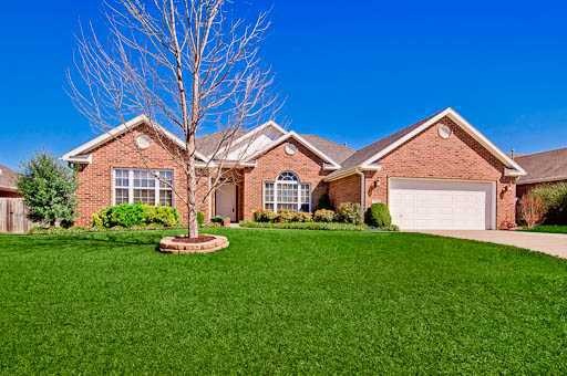 505 SW Duke Ave, Bentonville, AR 72712 - photo 1