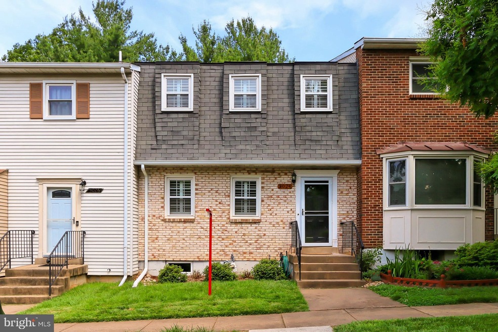 3024 Southern Elm Ct, Fairfax, VA 22031 - photo 1