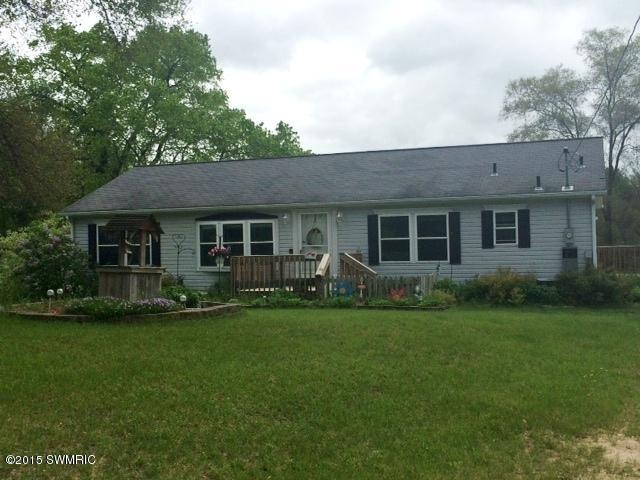 1594 220th Ave, Reed City, MI 49677 - photo 1