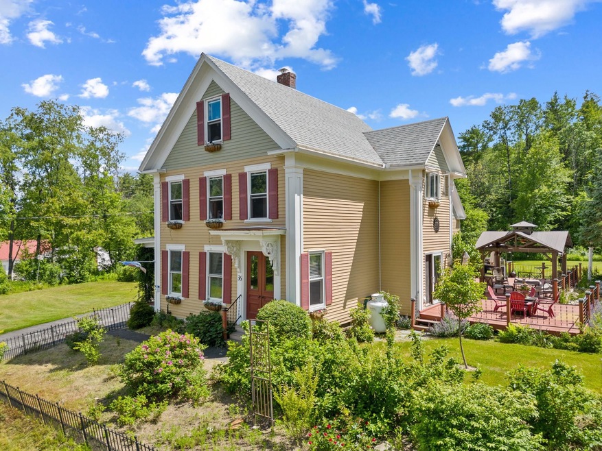 36 Loudon Rd, Pittsfield, NH 03263