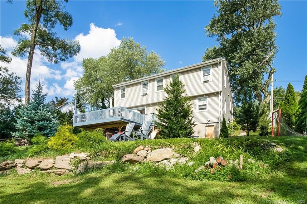 151 Burroughs Rd, Fairfield, CT 06824 - photo 1