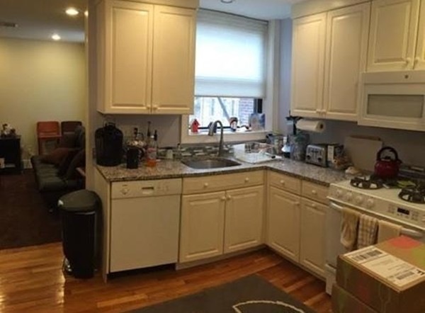 1199 Beacon St unit 3, Brookline, MA 02446 - photo 1