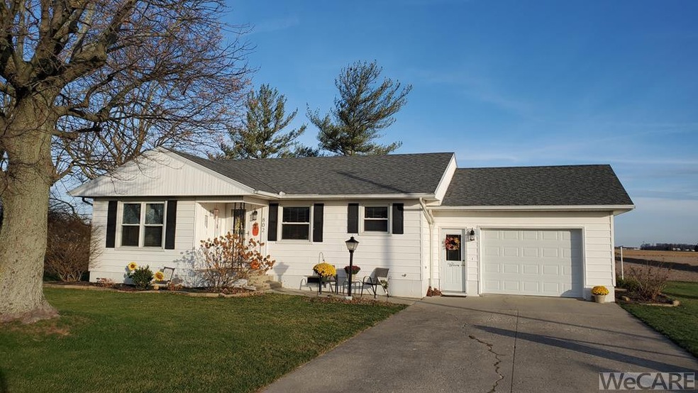 802 E 3rd St, Fort Jennings, OH 45844 - photo 1