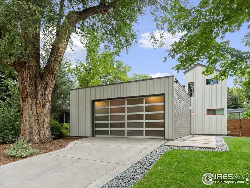 711 Hawthorn Ave, Boulder, CO 80304 - photo 1