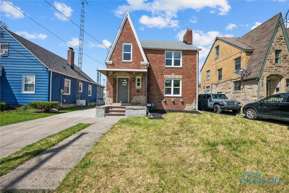 928 W Gramercy Ave, Toledo, OH 43612 - photo 1