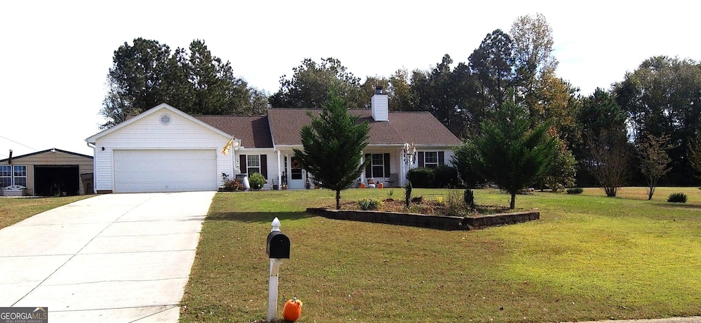 113 Platte St, Winder, GA 30680 - photo 1