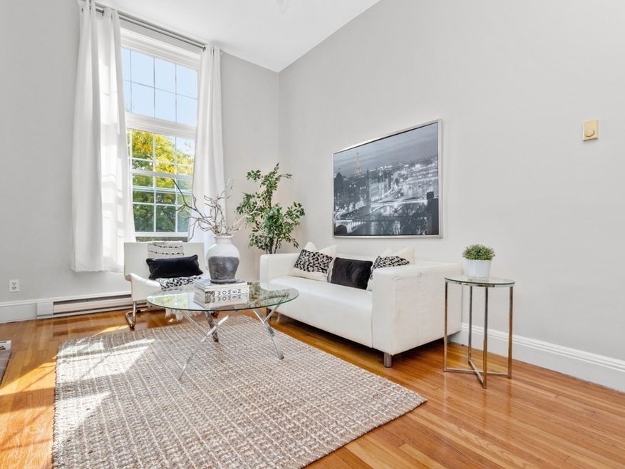 838 E Broadway unit 4, Boston, MA 02127 - photo 1