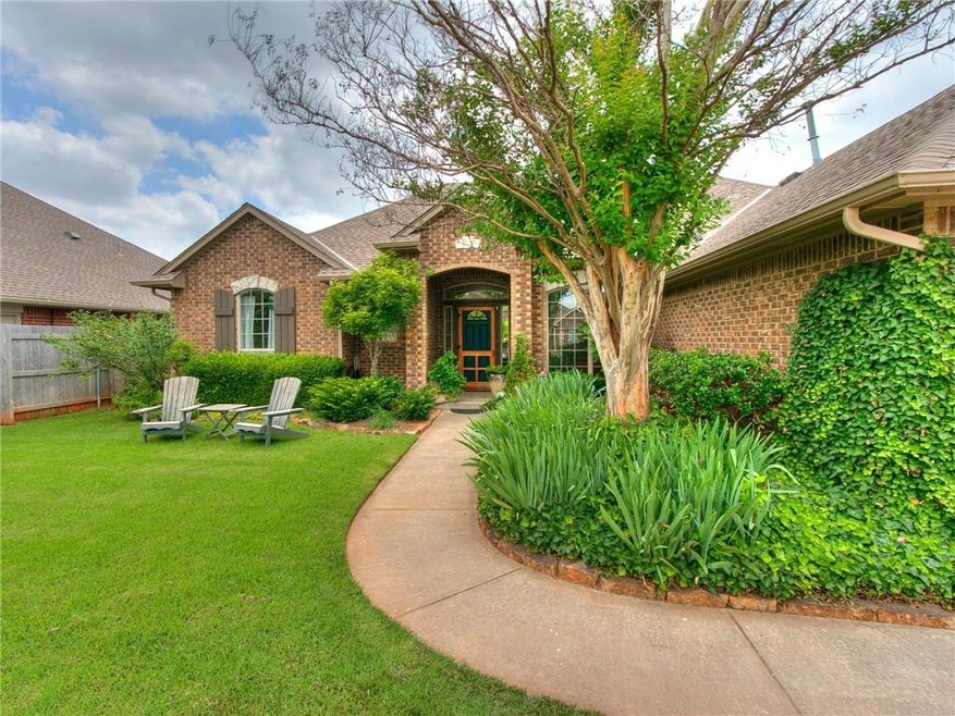 2816 Overland Way, Edmond, OK 73012 - photo 1