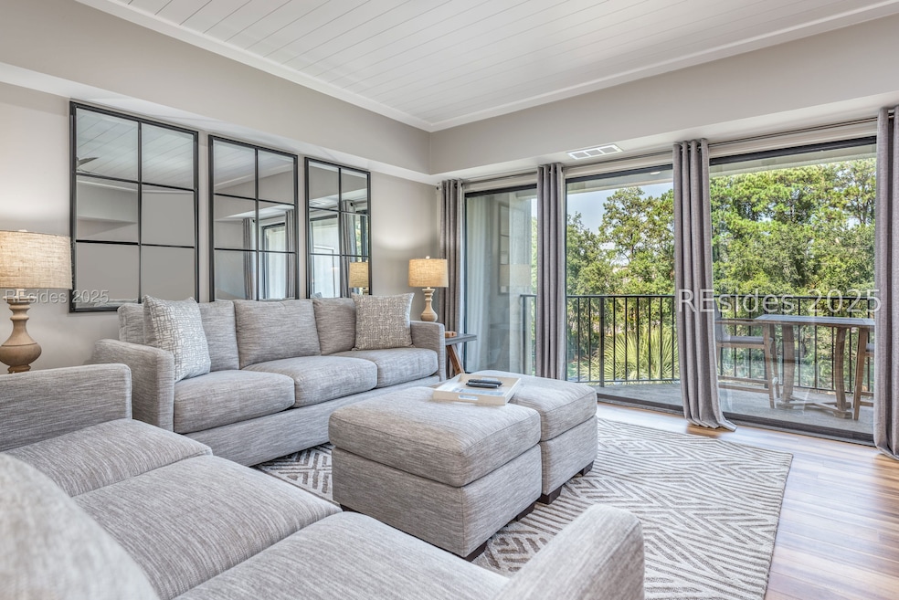 Forest Beach Villas unit 307, Hilton Head Island, SC 29928 - photo 1