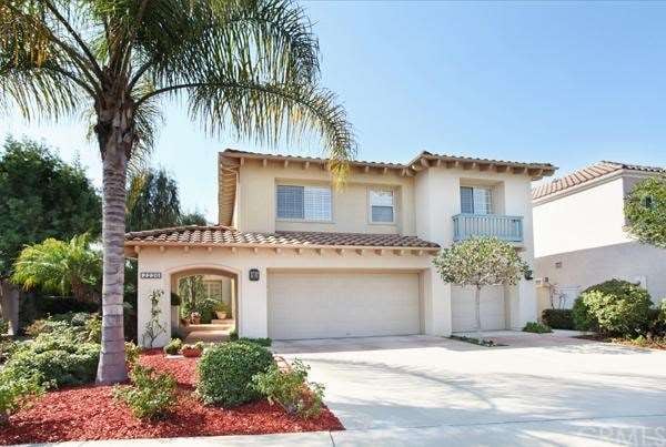 Beautiful 4 Bedroom, 2.5 Bath, 3 Car Garage, Inter