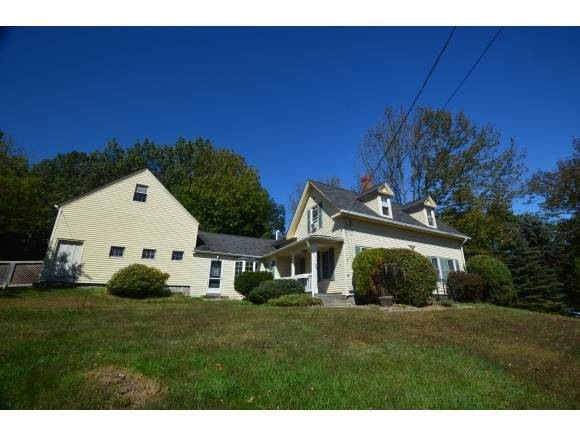 262 Center St, Wolfeboro, NH 03894 - photo 1