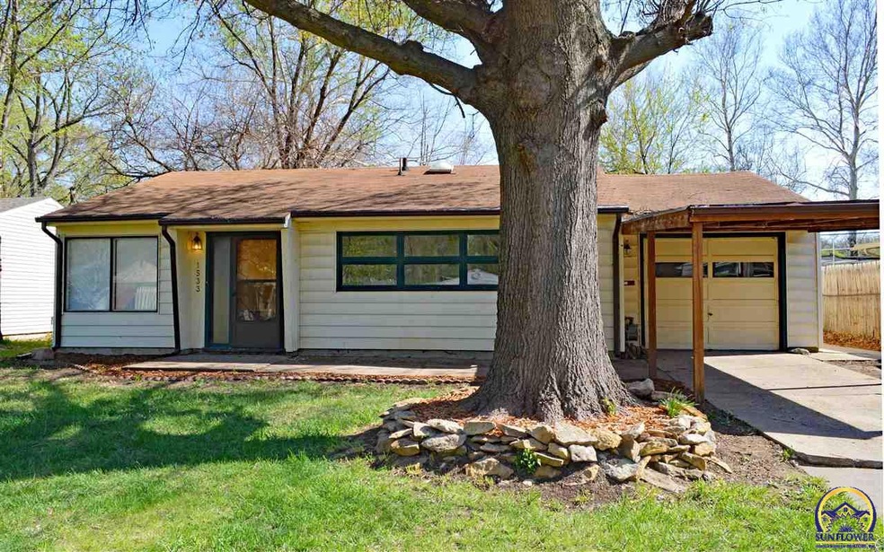 1533 SW 23rd Park, Topeka, KS 66611 - photo 1