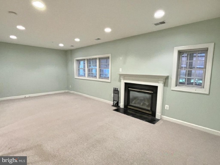 12483 Rose Path Cir, Fairfax, VA 22033 - photo 1